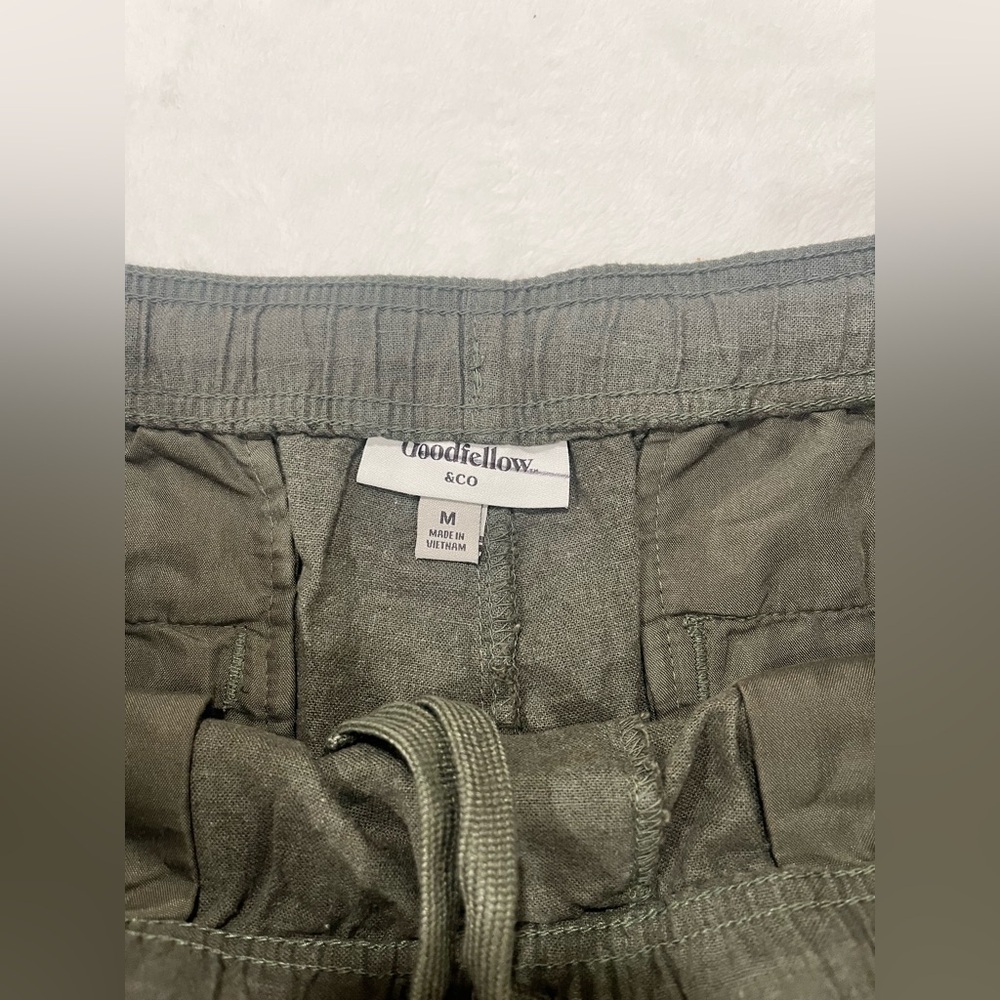Goodfellow & Co Men’s Olive Green Linen Blend Cargo Shorts - Size Medium - Picture 4 of 8
